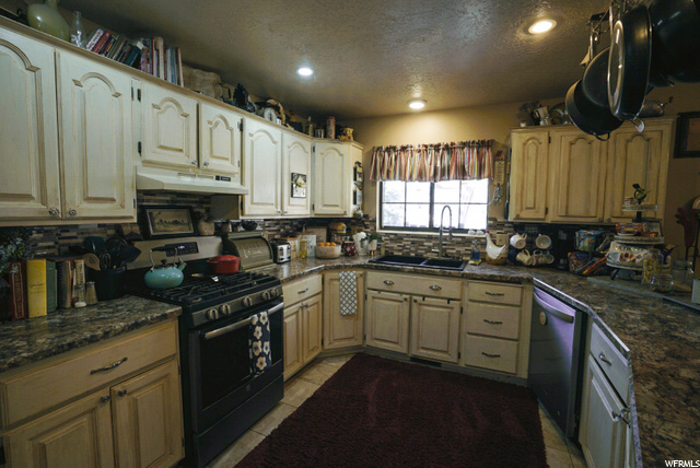 3385 N 700 E, North Ogden, UT 84414 — photo 4