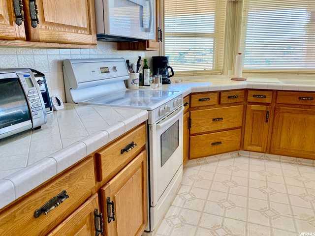 906 E St James Ln, St. George, UT 84790 — photo 12