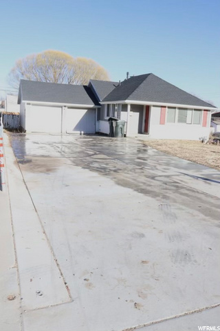 680 N 200 E, Price, UT 84501 — photo 11