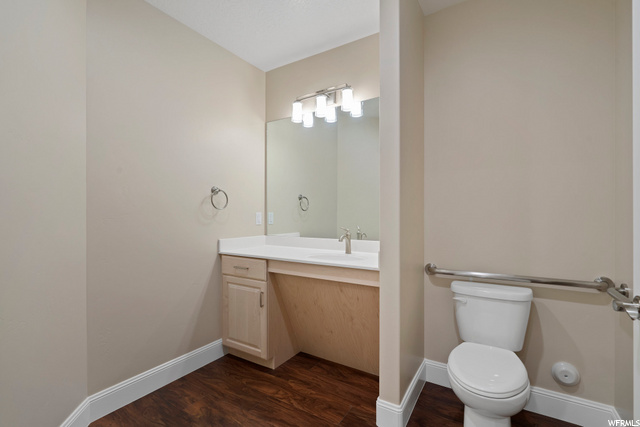 Basement Powder Bath