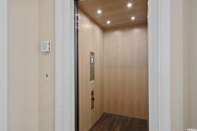 Elevator