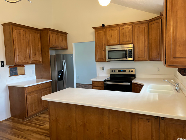 1638 E 9800 S, Sandy, UT 84092 — photo 11