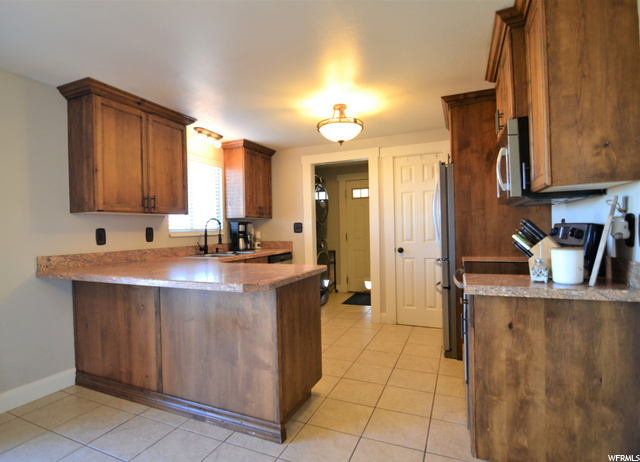 3693 S 1500 E, Naples, UT 84078 — photo 9