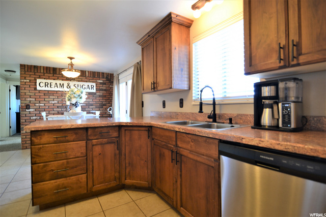 3693 S 1500 E, Naples, UT 84078 — photo 5