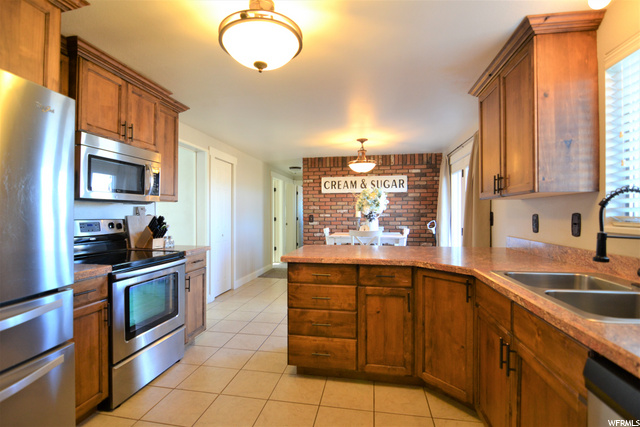 3693 S 1500 E, Naples, UT 84078 — photo 4