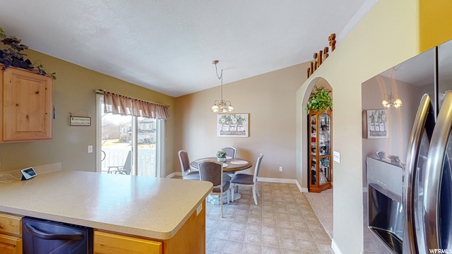 616 N 1725 W, Clinton, UT 84015 — photo 7