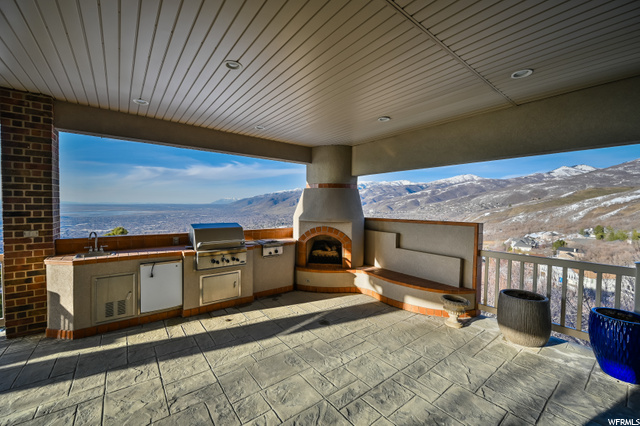 3252 Sunset Hollow Dr, Bountiful, UT 84010 — photo 7