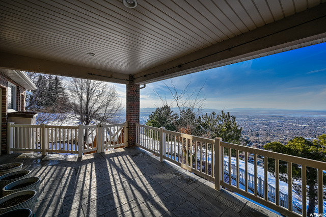 3252 Sunset Hollow Dr, Bountiful, UT 84010 — photo 4