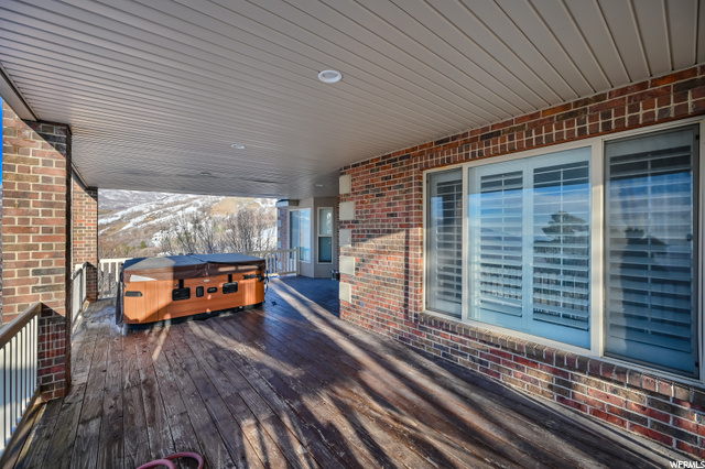 3252 Sunset Hollow Dr, Bountiful, UT 84010 — photo 9