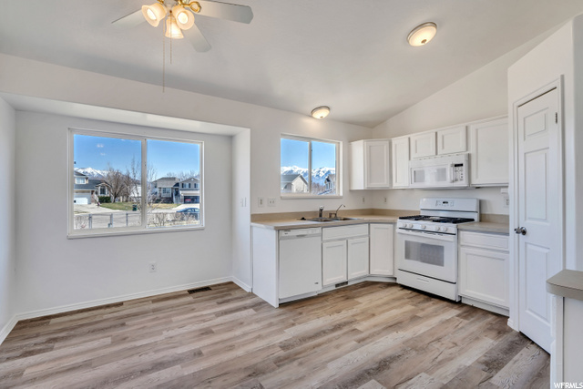 2563 S 200 E, Clearfield, UT 84015 — photo 6