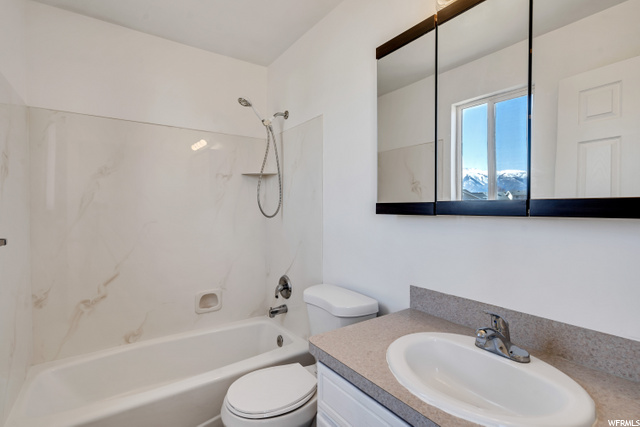 2563 S 200 E, Clearfield, UT 84015 — photo 9