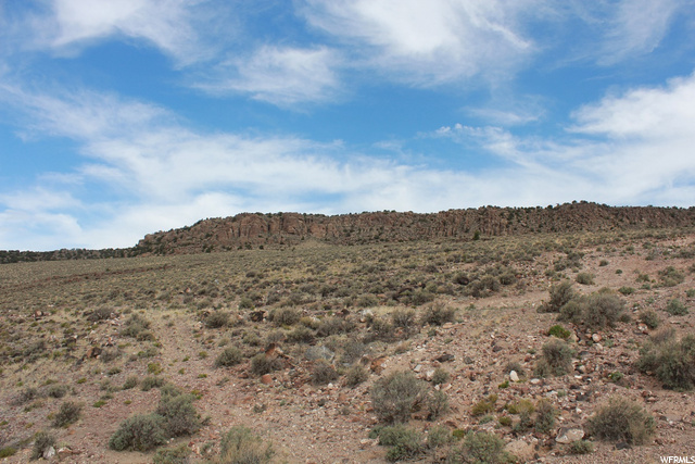 270 E Sr 72, Fremont, UT 84747 — photo 4