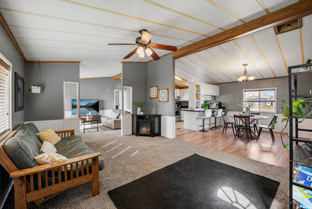 109 E Main St, Henefer, UT 84033 — photo 9