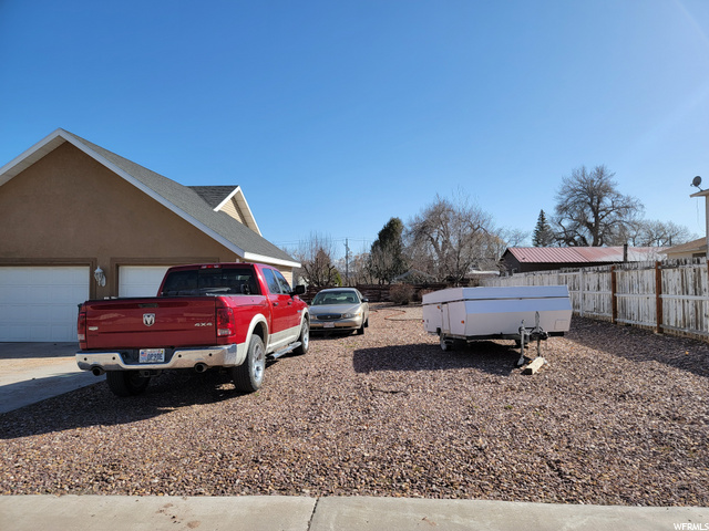 845 W 400 S, Vernal, UT 84078 — photo 2
