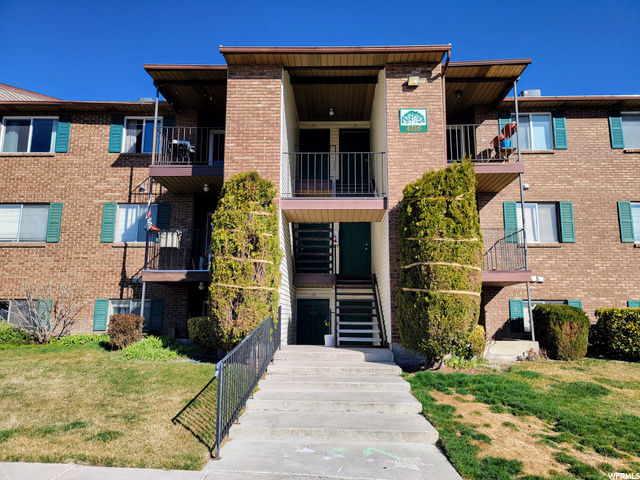 4116 S OAK MEADOWS DR #30, Taylorsville UT 84123