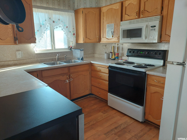 295 W 800 St S, Bountiful, UT 84010 — photo 12