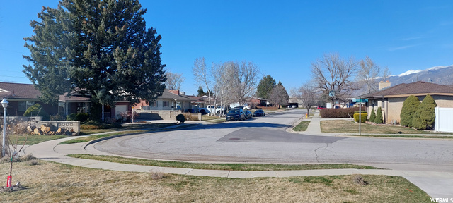 295 W 800 St S, Bountiful, UT 84010 — photo 3
