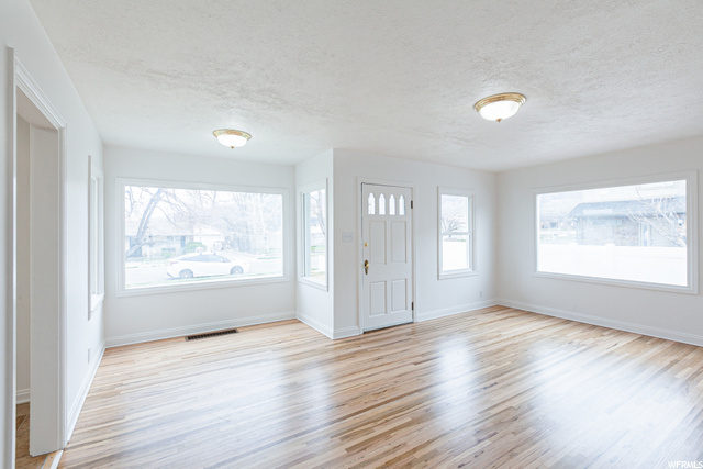 335 W 200 N, Bountiful, UT 84010 — photo 5