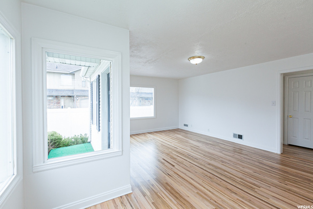 335 W 200 N, Bountiful, UT 84010 — photo 6