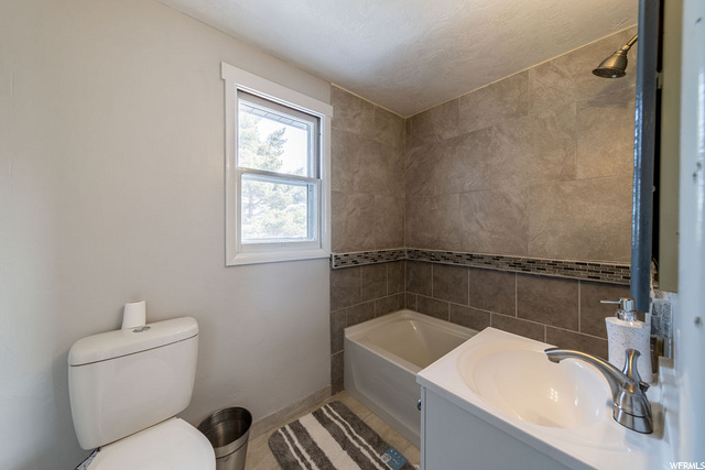 110 E 2600 N, North Logan, UT 84341 — photo 8