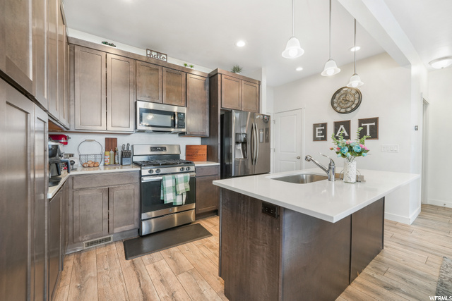 767 E 975 N #118, Layton, UT 84041 — photo 6