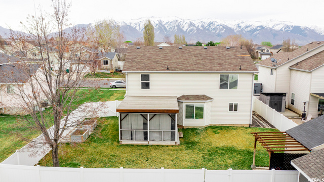 1872 S 575 E, Clearfield, UT 84015 — photo 5