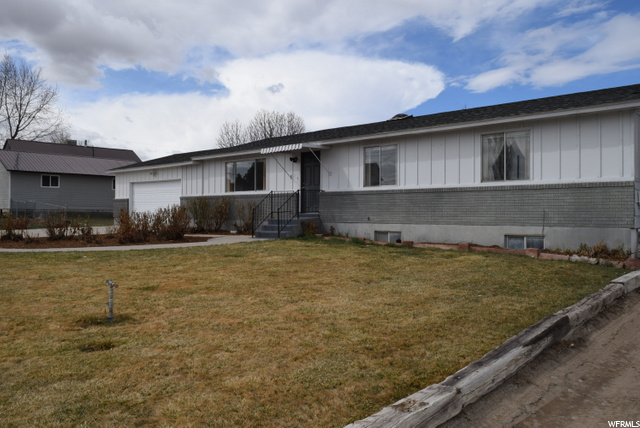 145 E 100 S, Orangeville, UT 84537 — photo 2