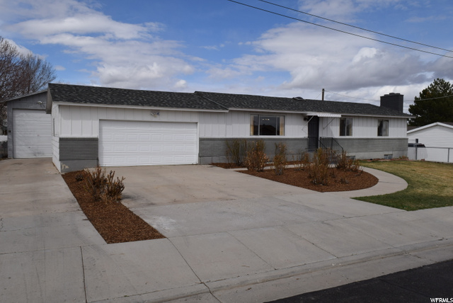 145 E 100 S, Orangeville, UT 84537 — photo 5