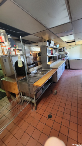 980 N 500 W, Bountiful, UT 84010 — photo 11