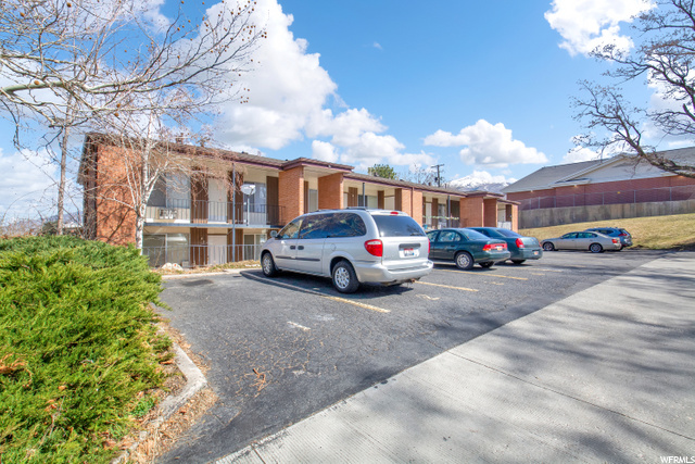 629 S Orchard Dr E, Bountiful, UT 84010 — photo 5