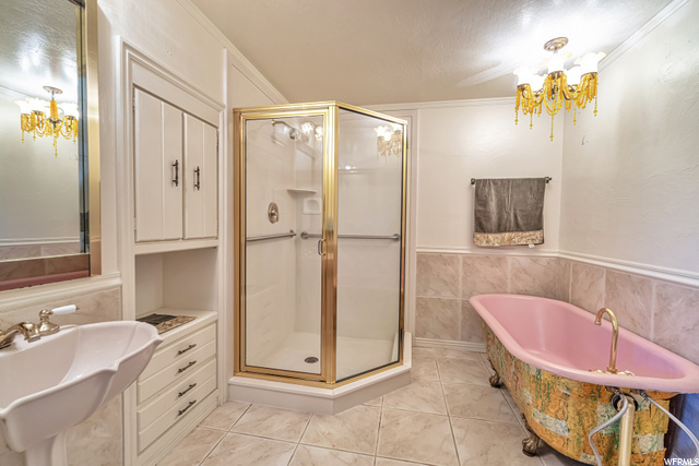 Master bathroom