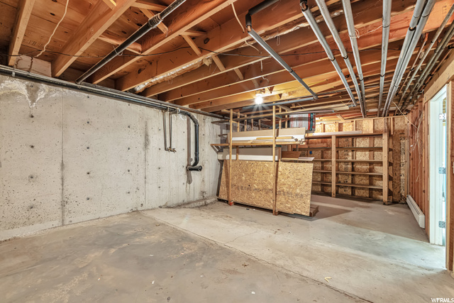 Open area/storage