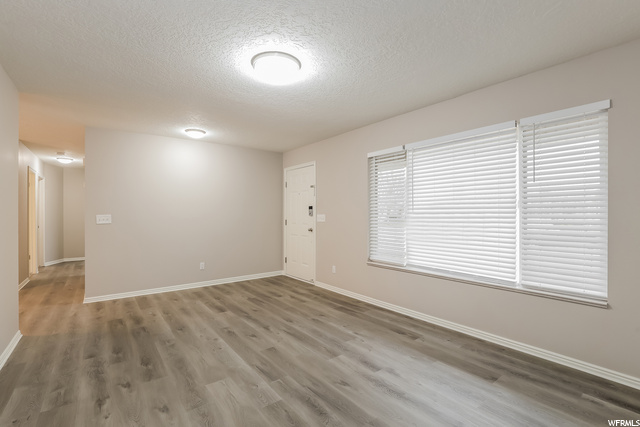 1847 N 725 W, Clinton, UT 84015 — photo 4