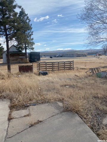 178 S Main St, Loa, UT 84747 — photo 11