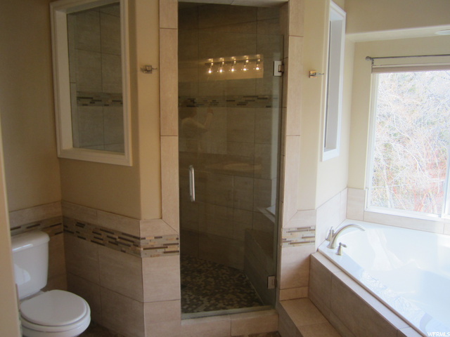 Separate shower