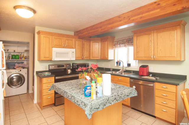 2165 S 1125 St E, Bountiful, UT 84010 — photo 8
