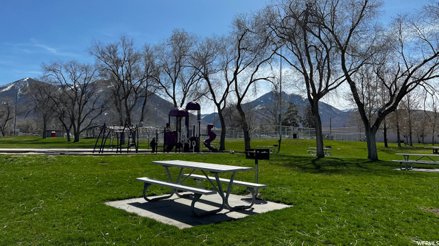 367 N Broadway E, Tooele, UT 84074 — photo 2