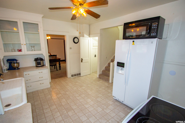 325 E 400 N, Logan, UT 84321 — photo 8