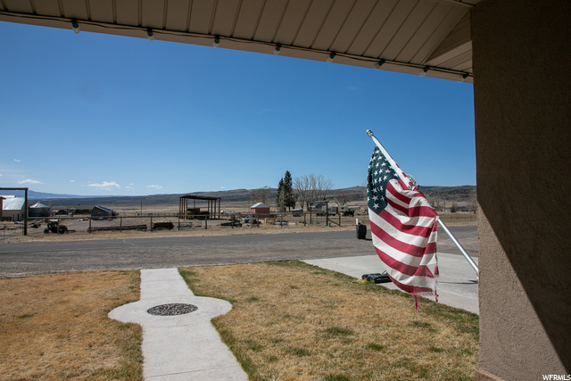 242 W 200 S, Loa, UT 84747 — photo 2