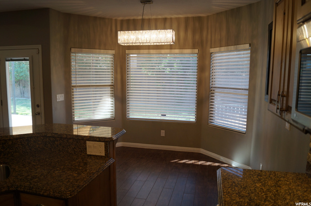 Semi formal dining