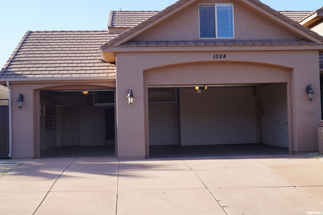 3 car garage, extra deep