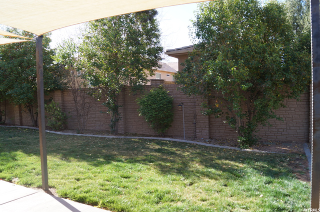 Privacy fencing