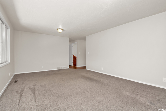 621 W 2300 N, Clinton, UT 84015 — photo 8