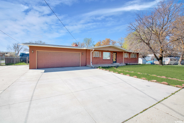 621 W 2300 N, Clinton, UT 84015 — photo 3