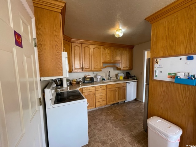 130 E 8000 S, Sandy, UT 84070 — photo 9