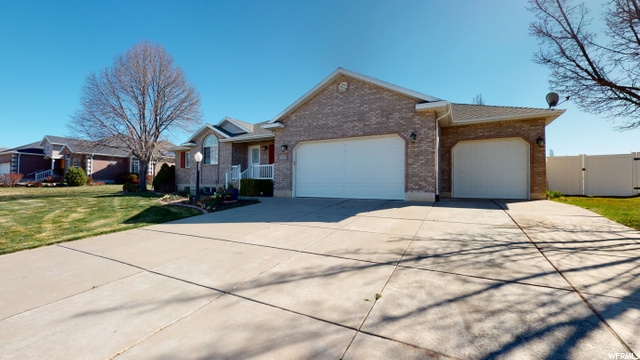 1391 S 2375 W, Syracuse, UT 84075 — photo 3