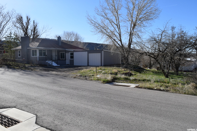 280 Blake St, Helper, UT 84526 — photo 2
