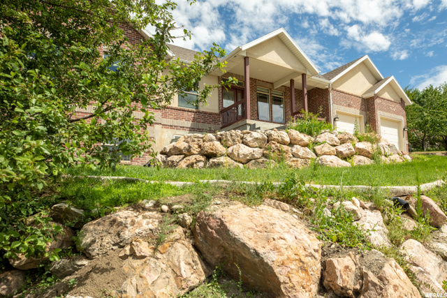 271 E Eagle Ridge Dr, North Salt Lake, UT 84054 — photo 5