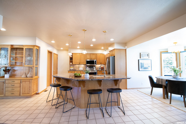 2565 E Rockhampton Dr S, Sandy, UT 84092 — photo 5