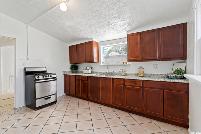 153 30th St, Ogden, UT 84401 — photo 6
